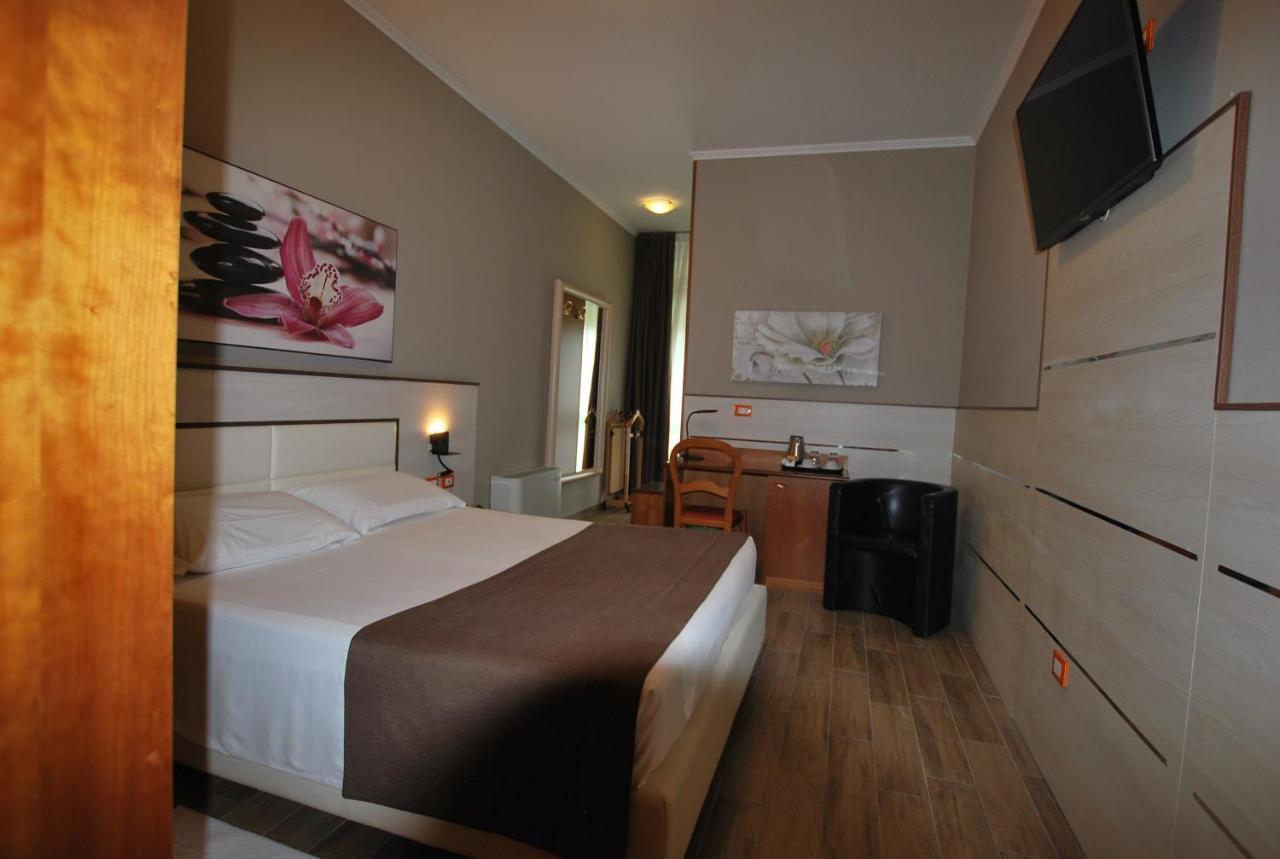 Hotel Lenotel 외부 사진