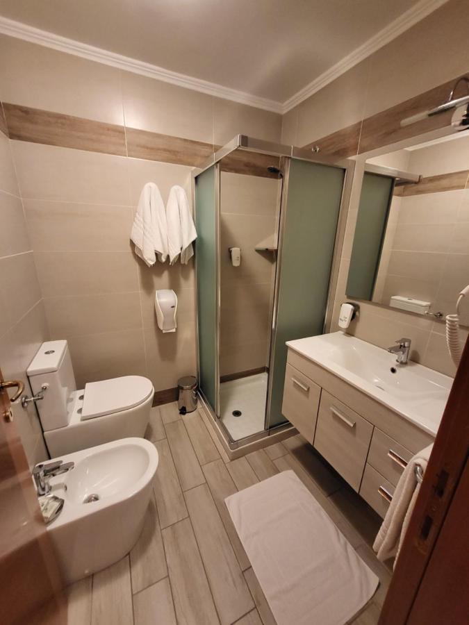 Hotel Lenotel 외부 사진
