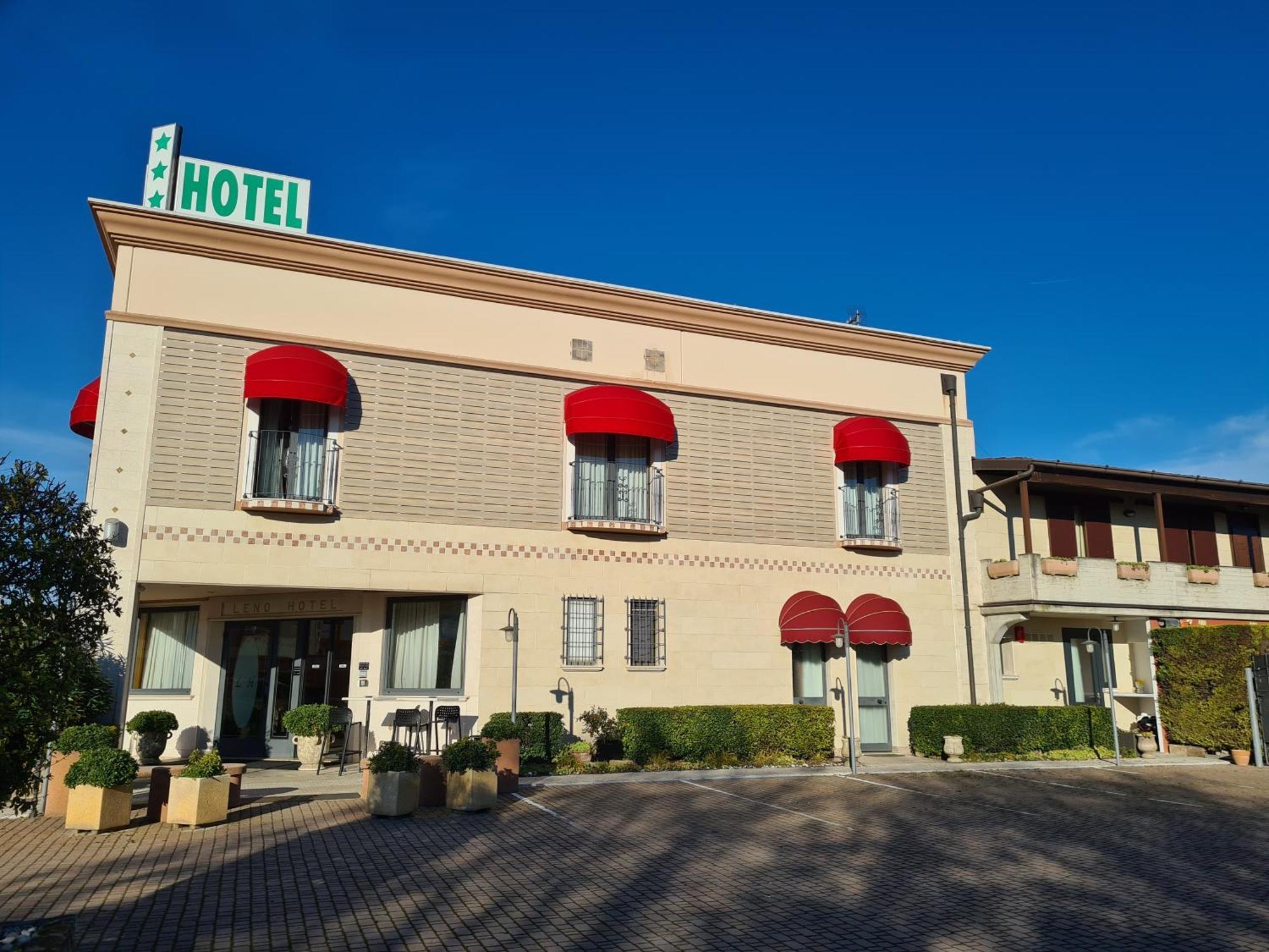 Hotel Lenotel 외부 사진