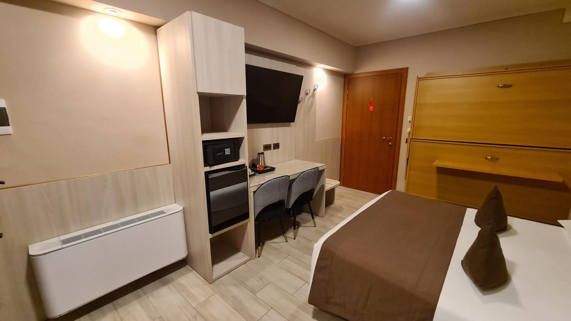 Hotel Lenotel 외부 사진